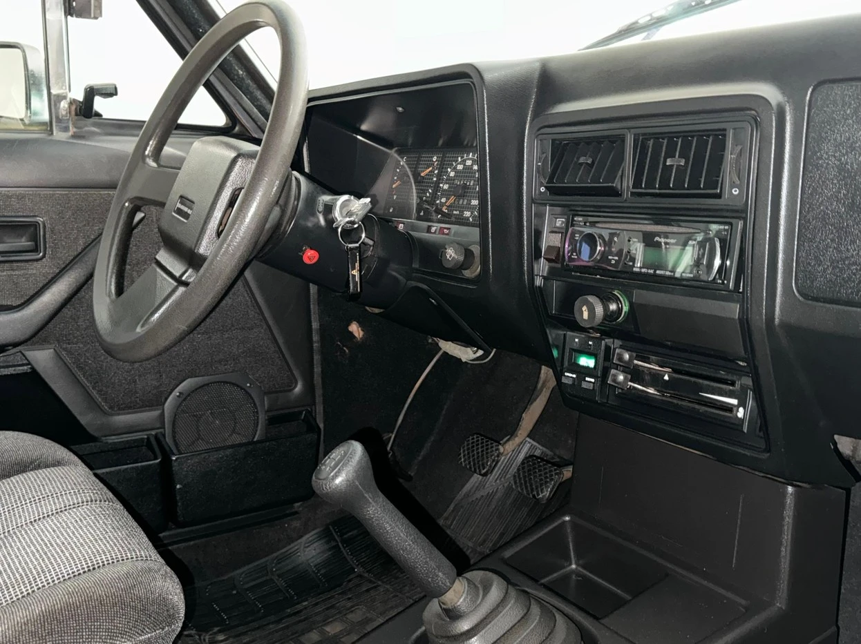 CHEVROLET CARAVAN