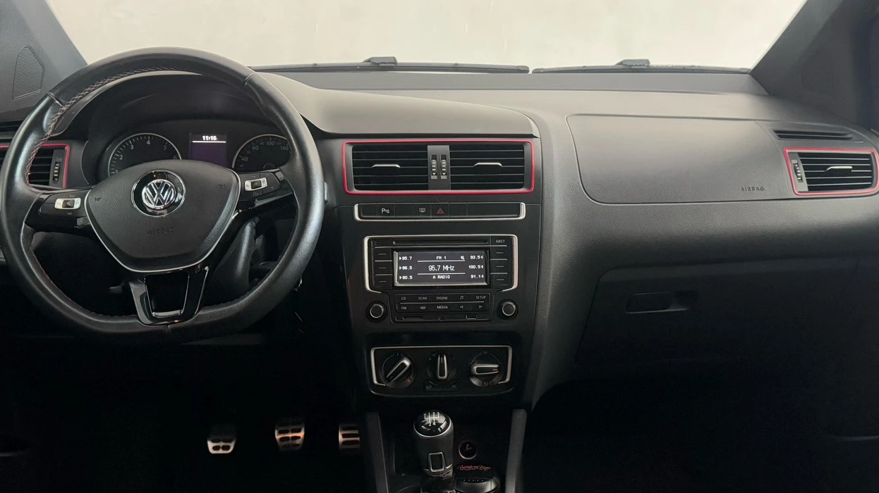 VOLKSWAGEN FOX