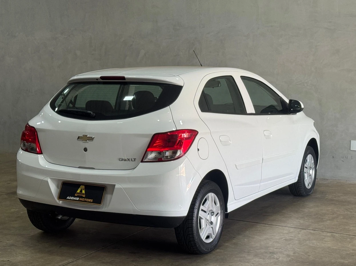 CHEVROLET ONIX