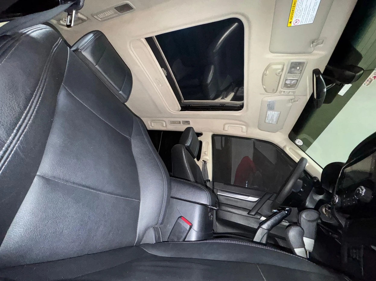 MITSUBISHI PAJERO FULL