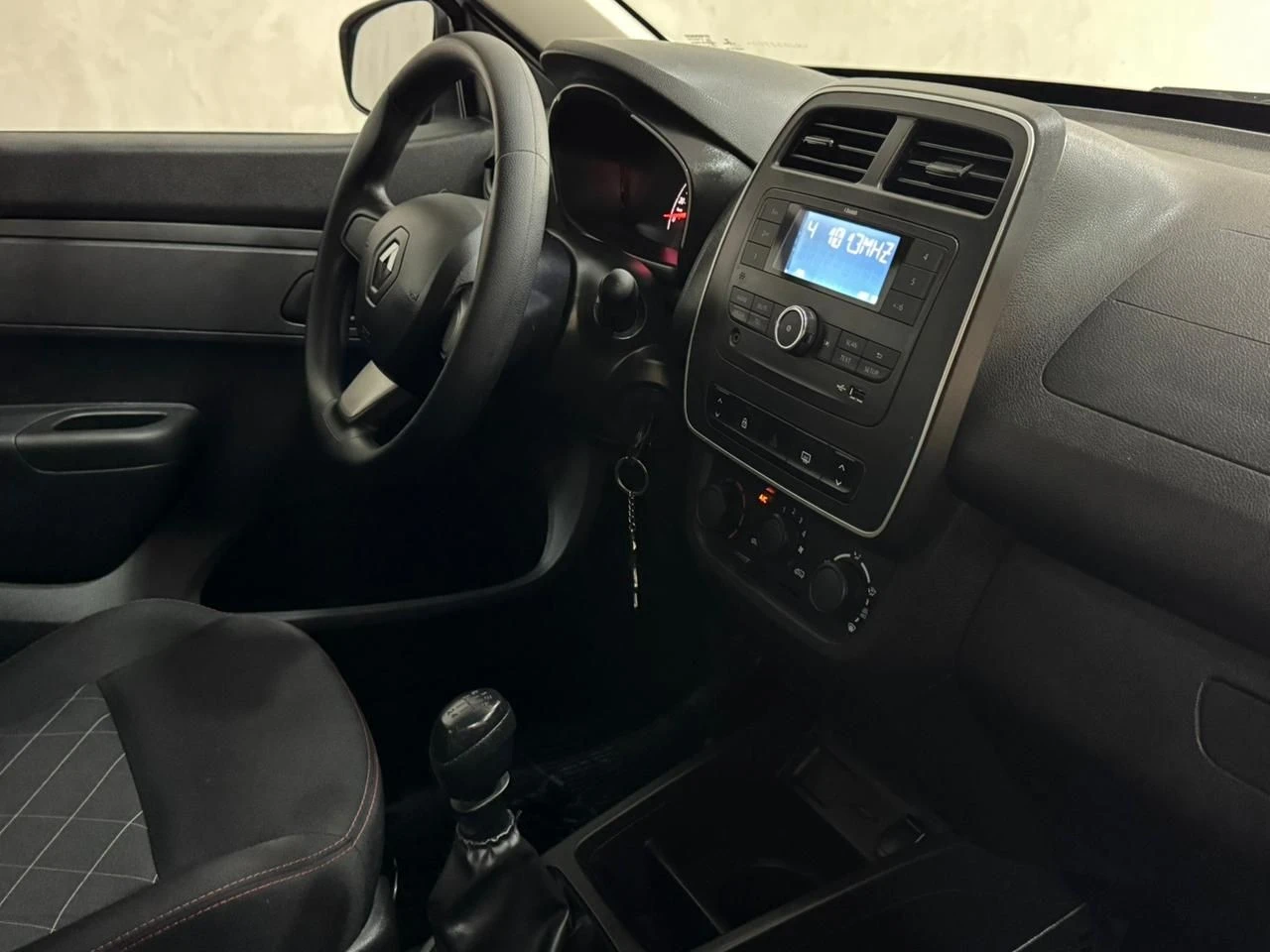 RENAULT KWID