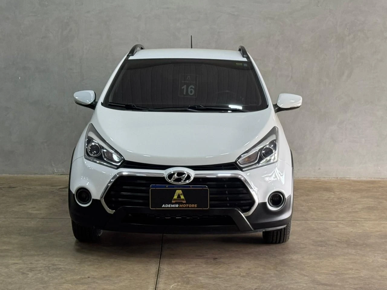 HYUNDAI HB20X