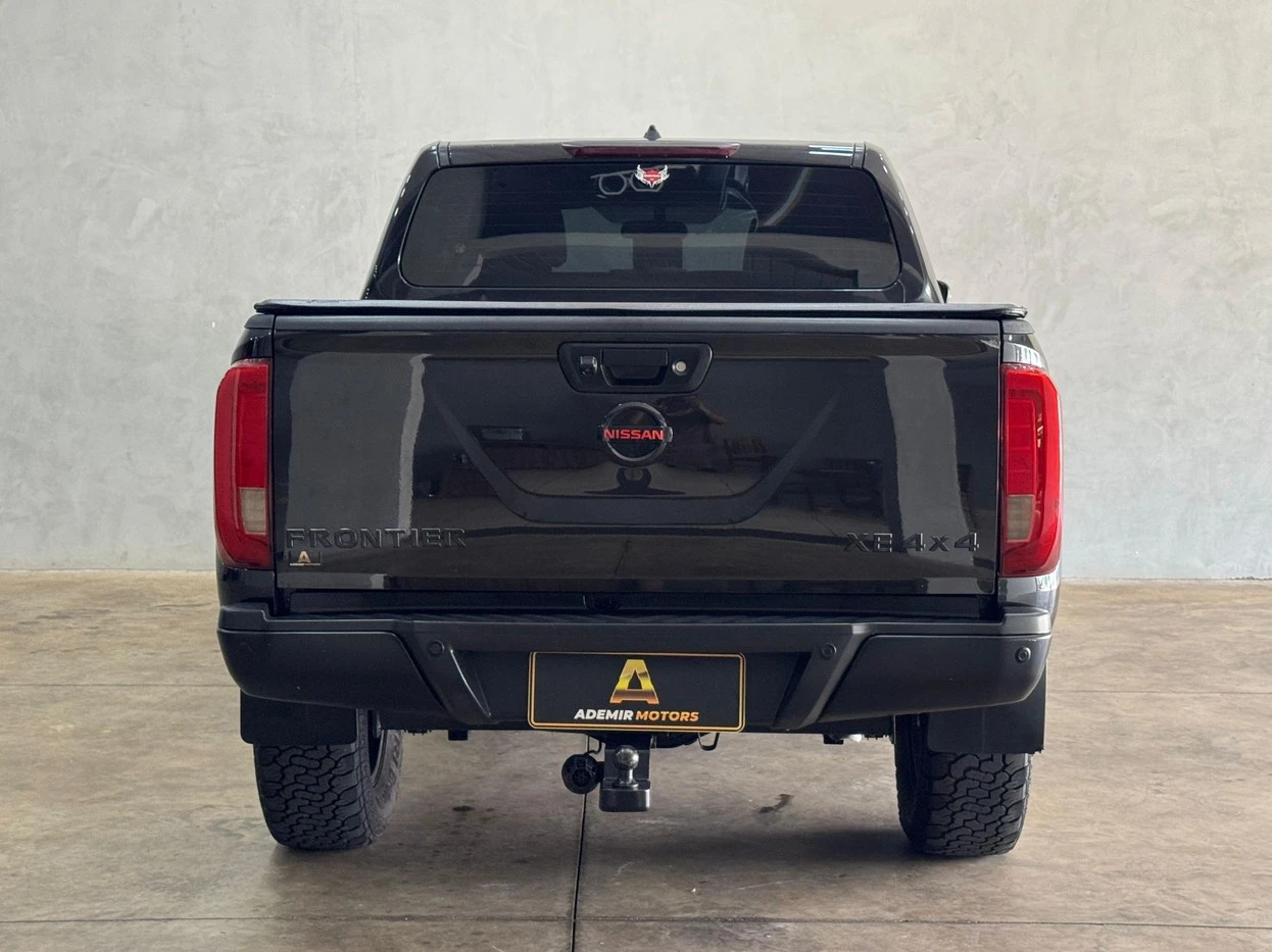 NISSAN FRONTIER