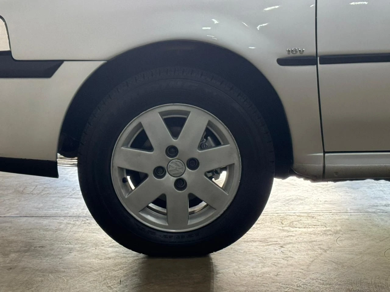 VOLKSWAGEN GOL