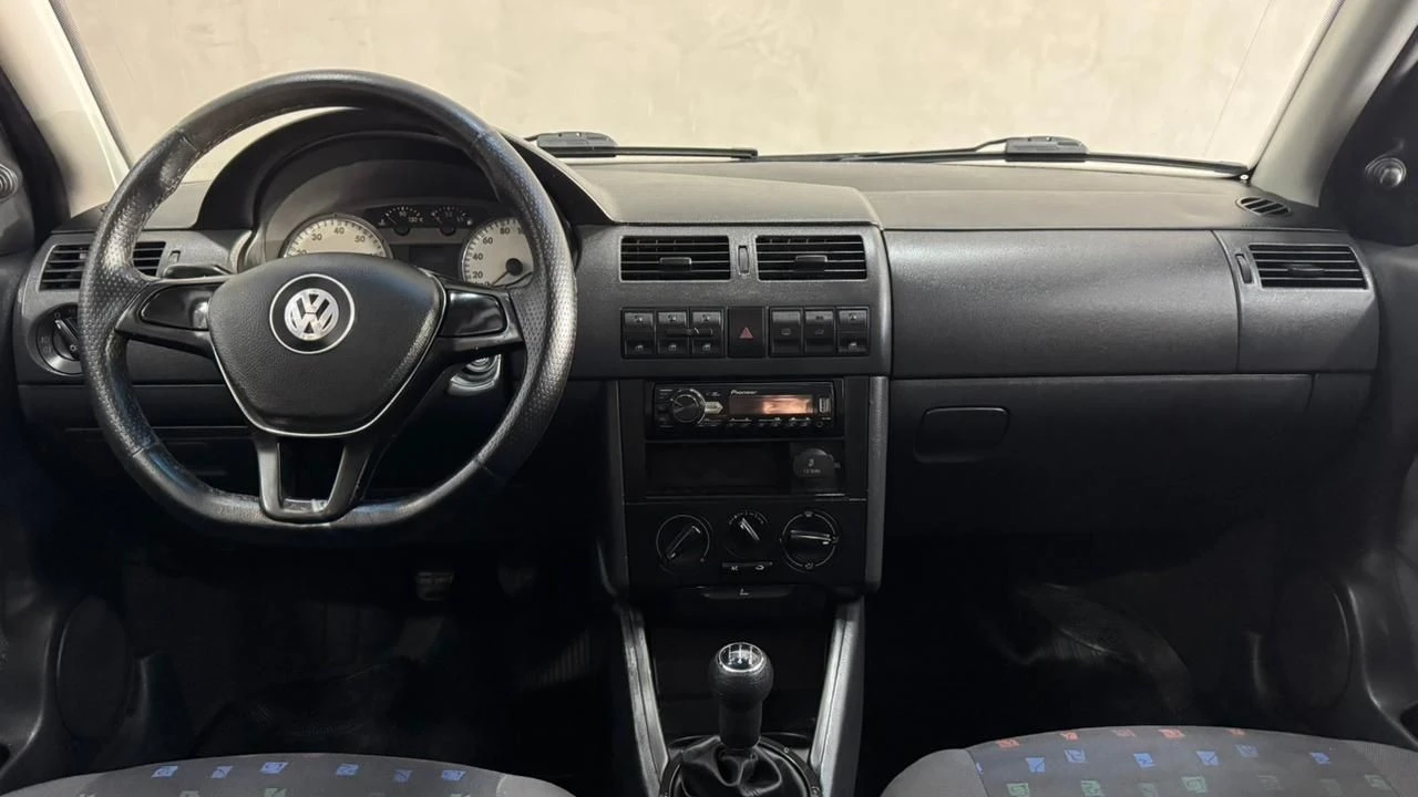 VOLKSWAGEN GOL