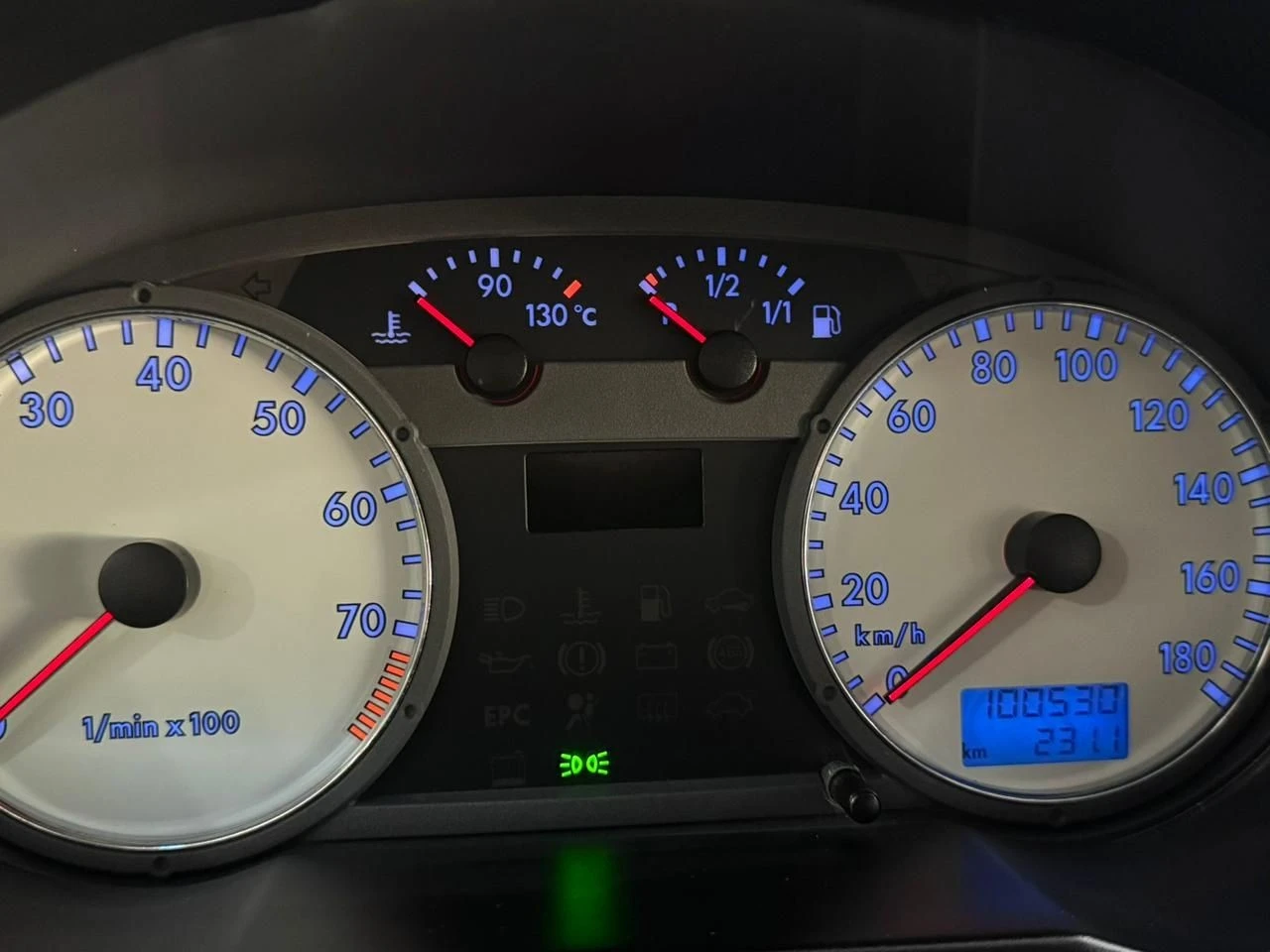 VOLKSWAGEN GOL