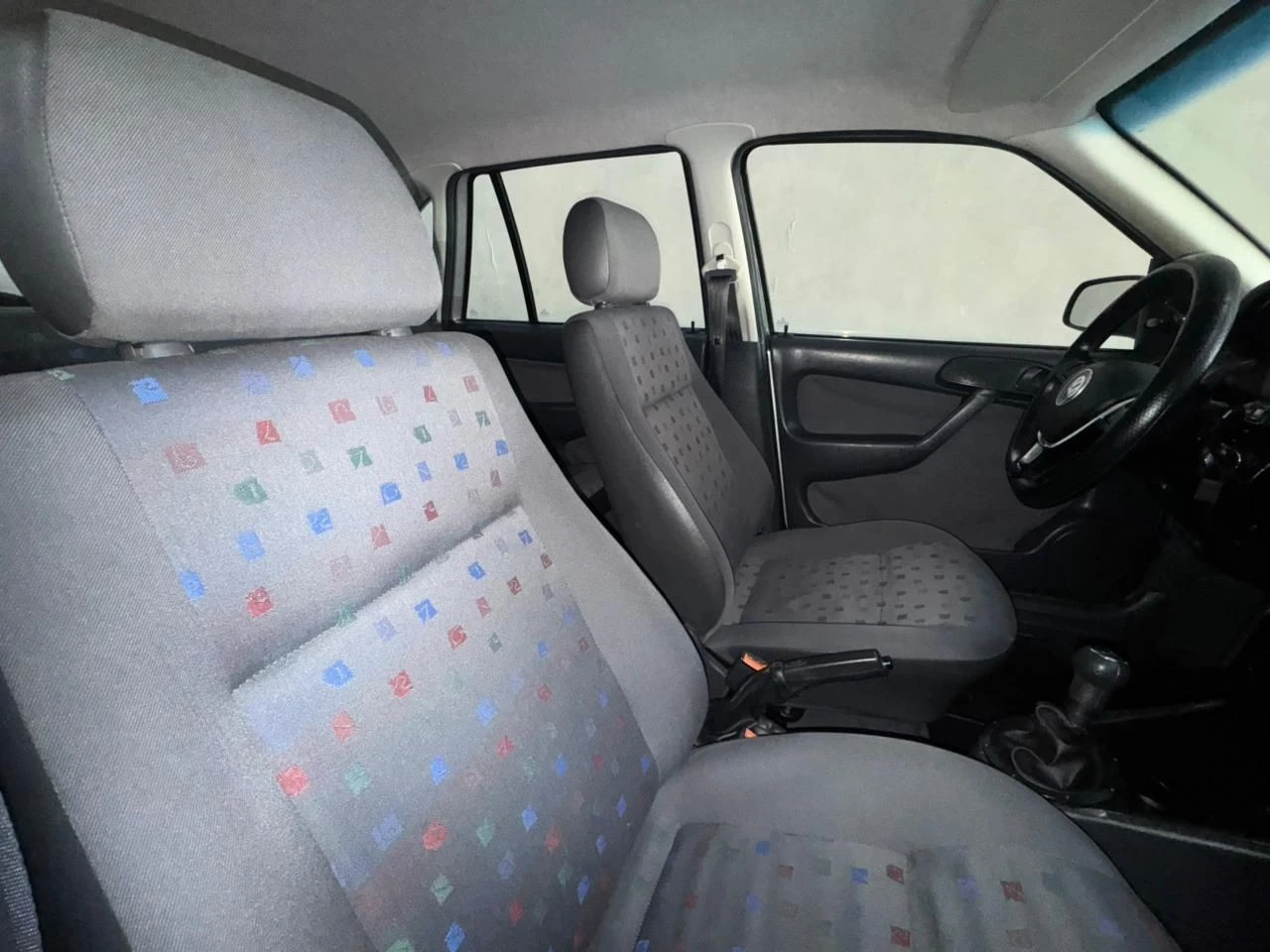 VOLKSWAGEN GOL