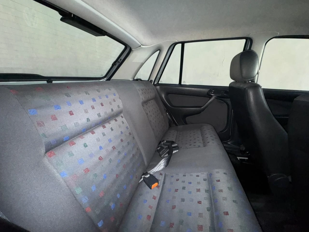 VOLKSWAGEN GOL