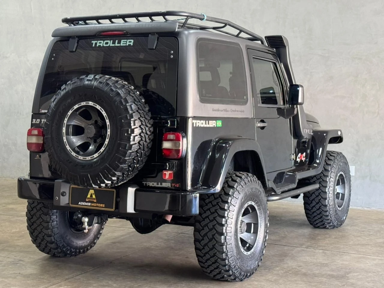 TROLLER T4