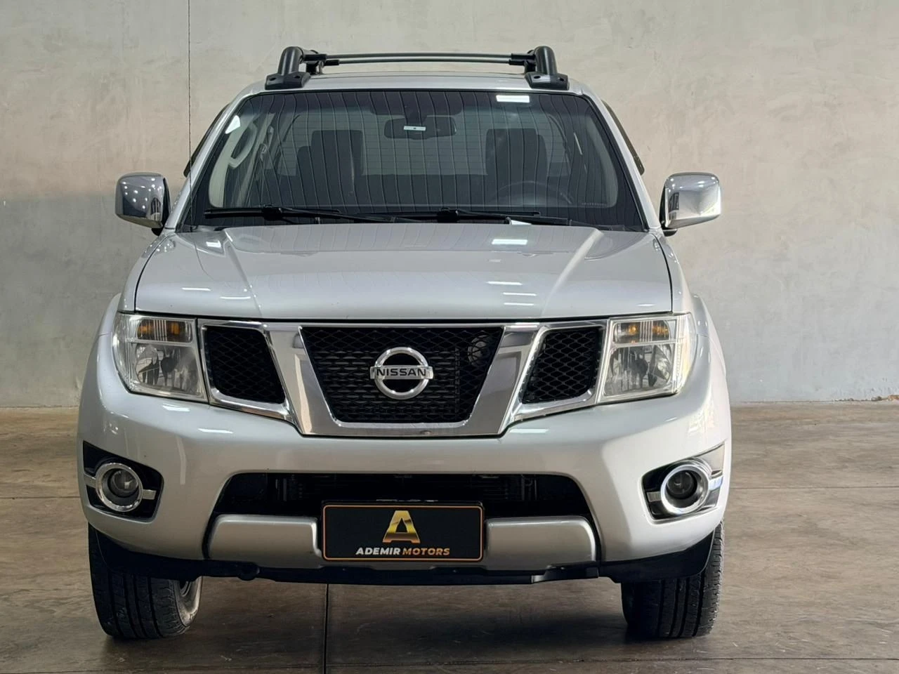 NISSAN FRONTIER