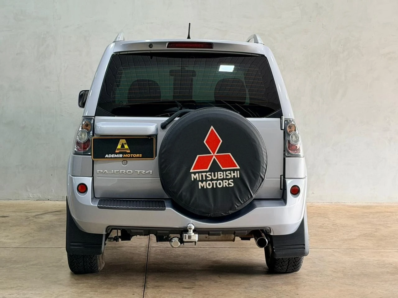 MITSUBISHI PAJERO TR4