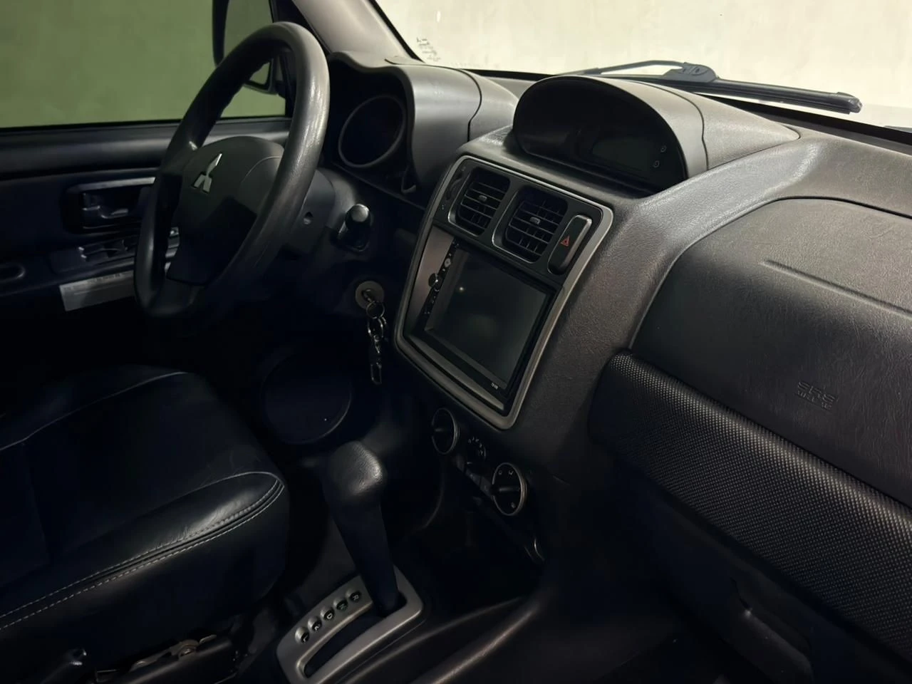 MITSUBISHI PAJERO TR4