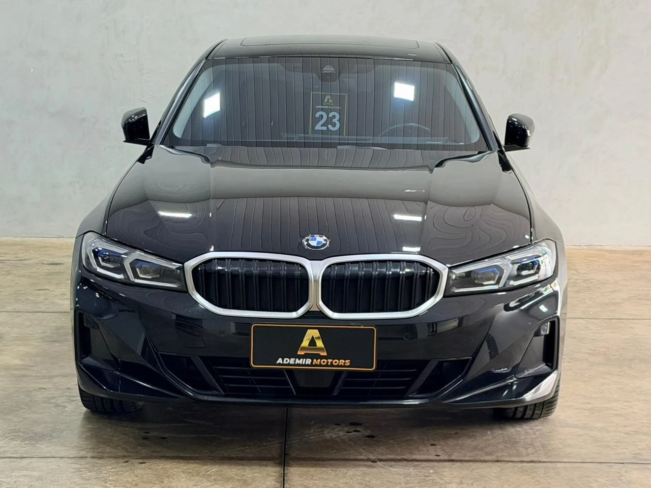BMW 320i