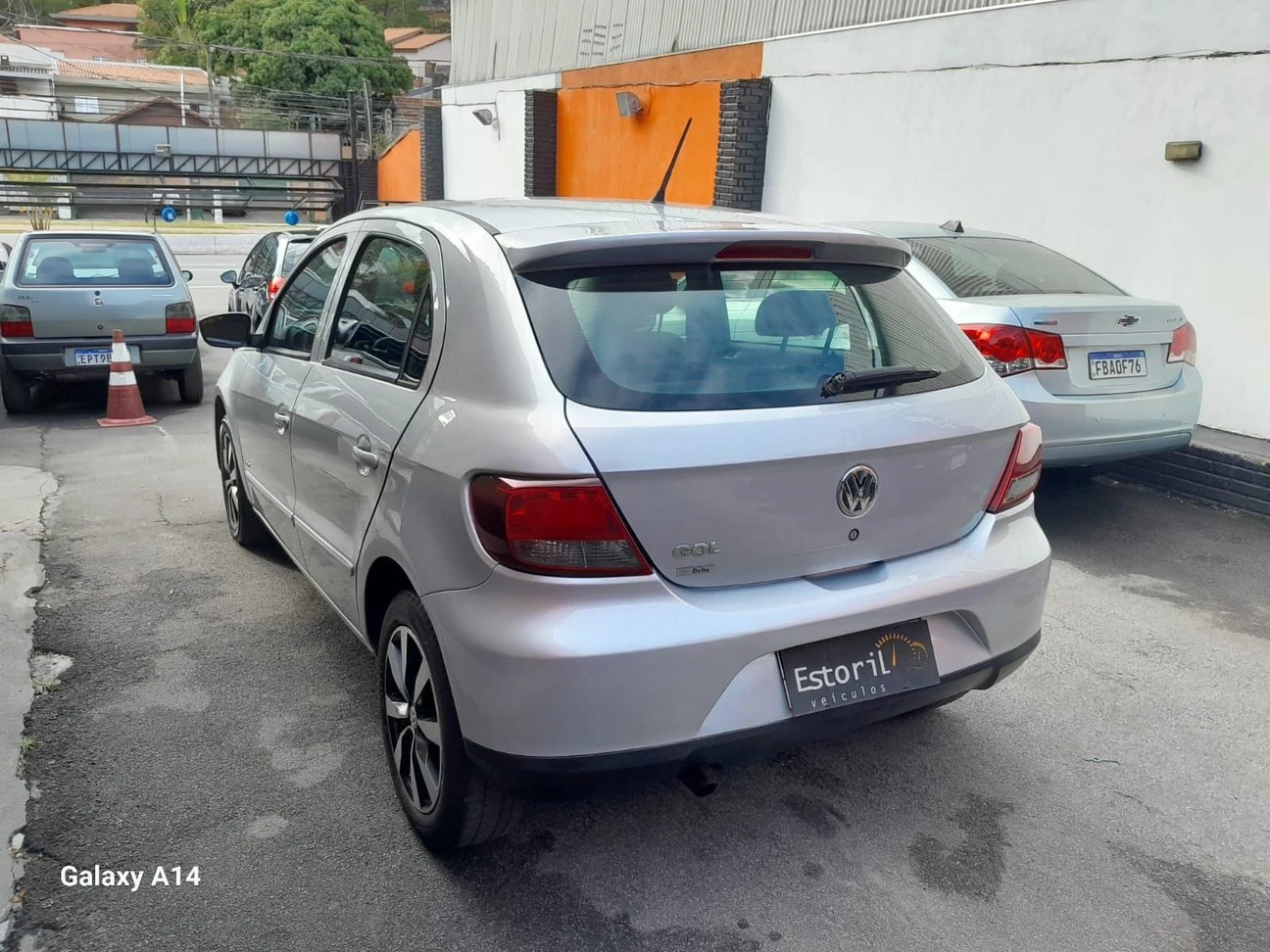 VOLKSWAGEN GOL