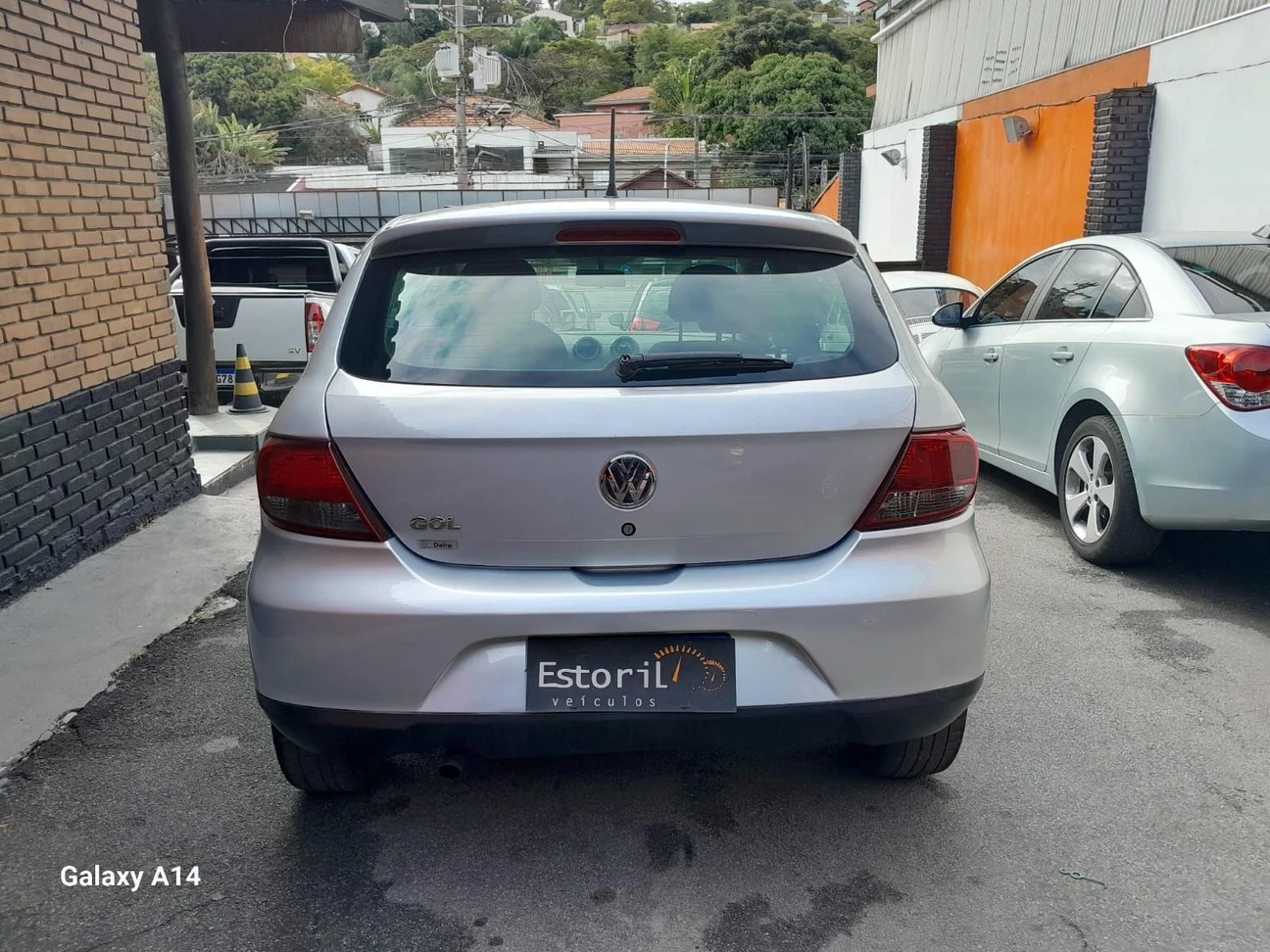 VOLKSWAGEN GOL