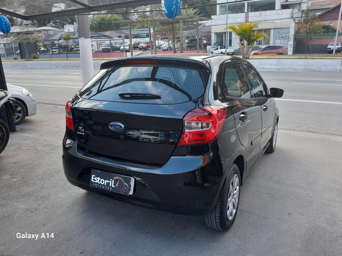 FORD KA