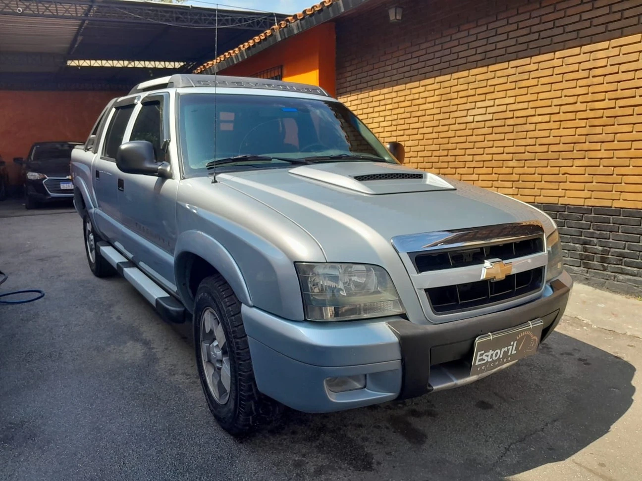 CHEVROLET S10