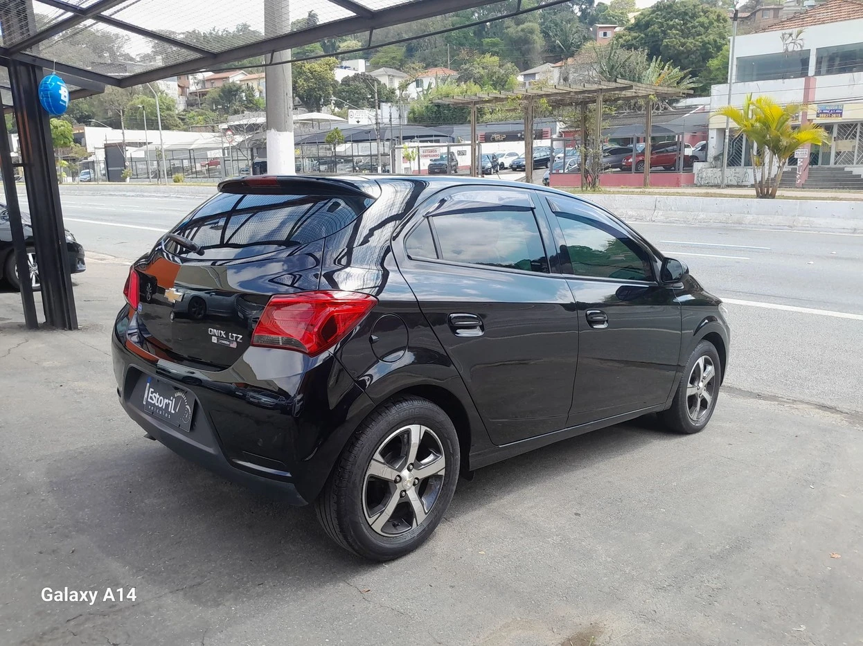 CHEVROLET ONIX