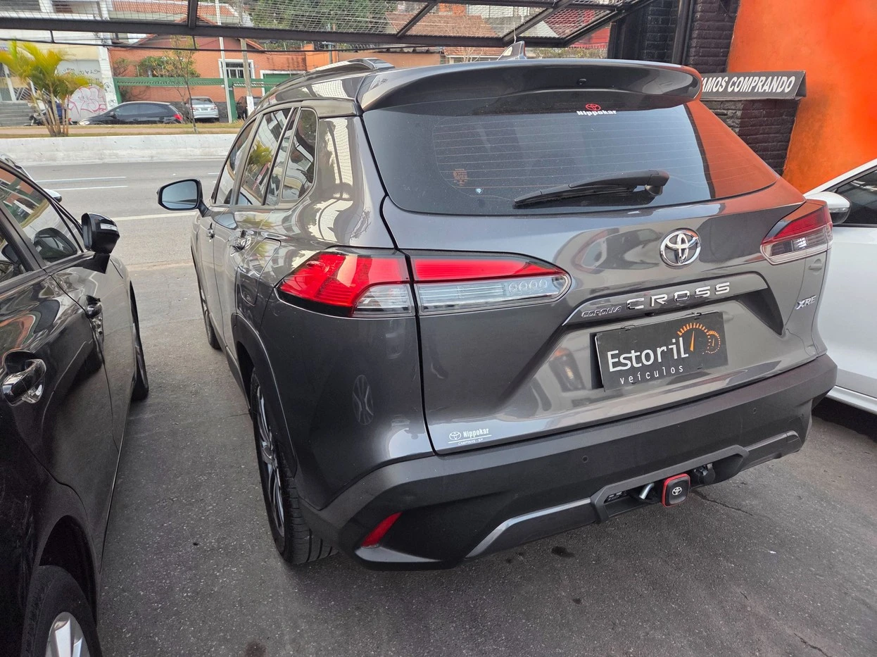 TOYOTA COROLLA CROSS
