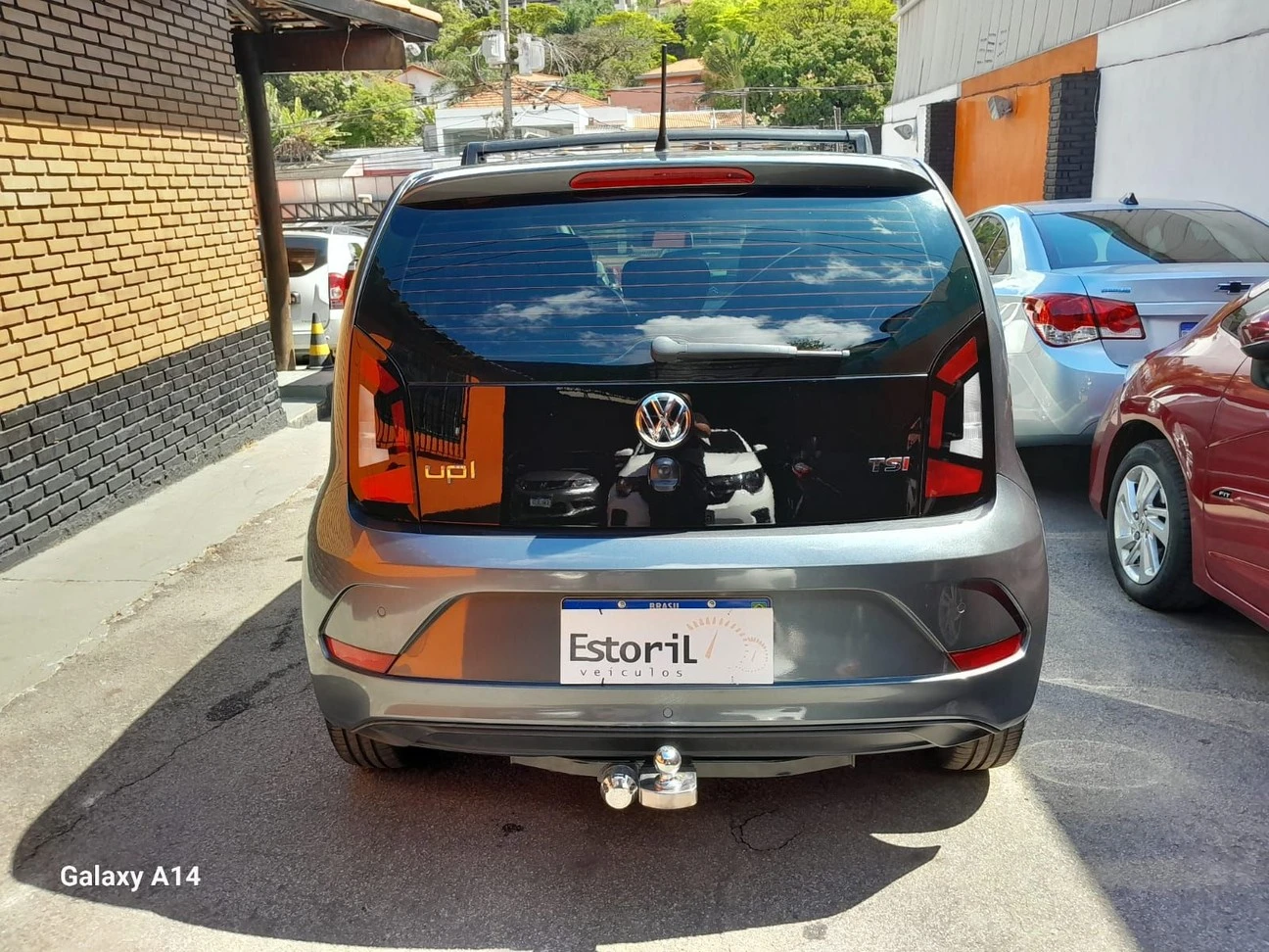 VOLKSWAGEN UP