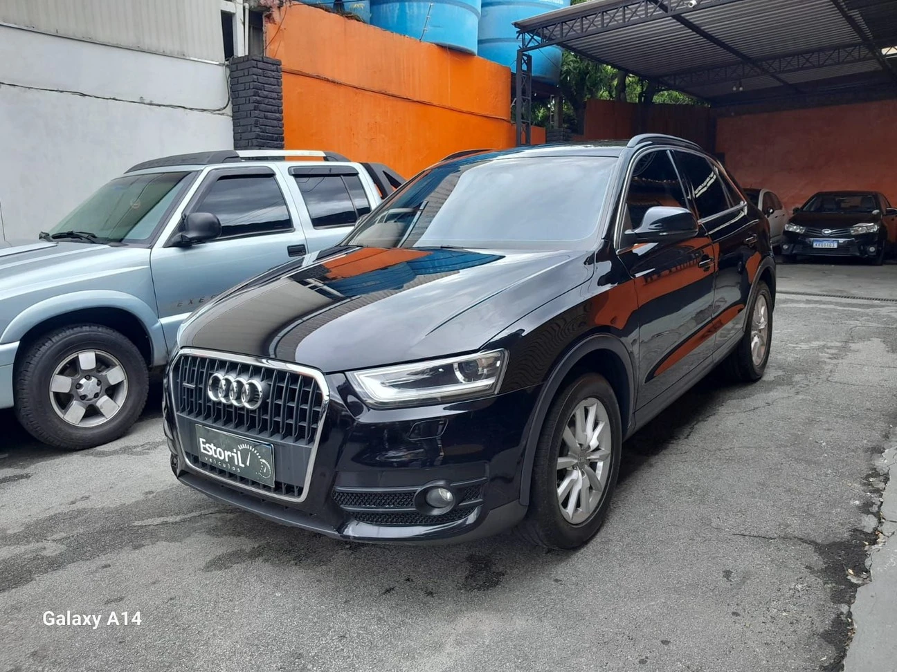 AUDI Q3