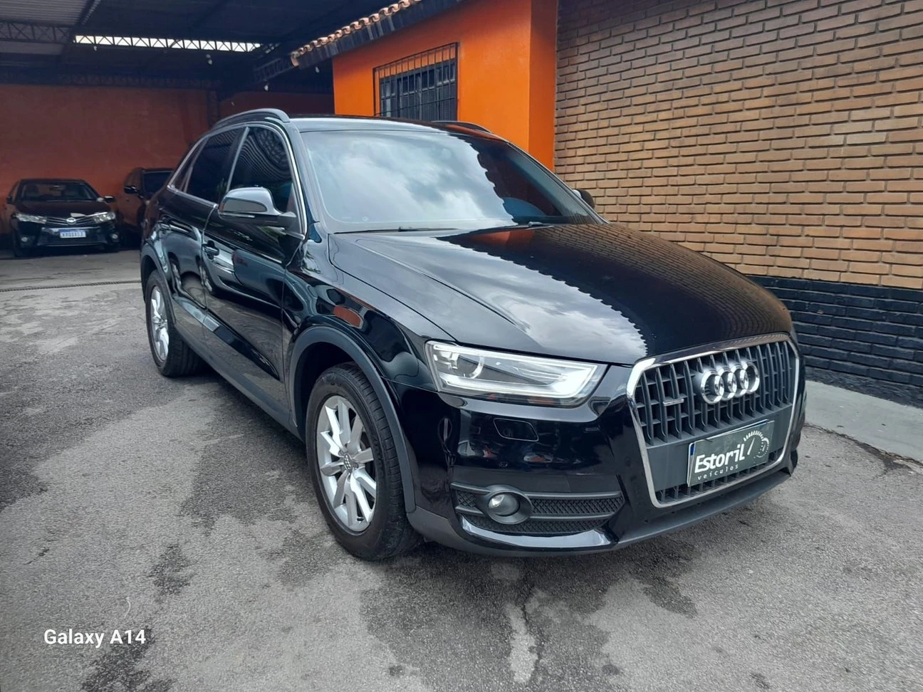 AUDI Q3