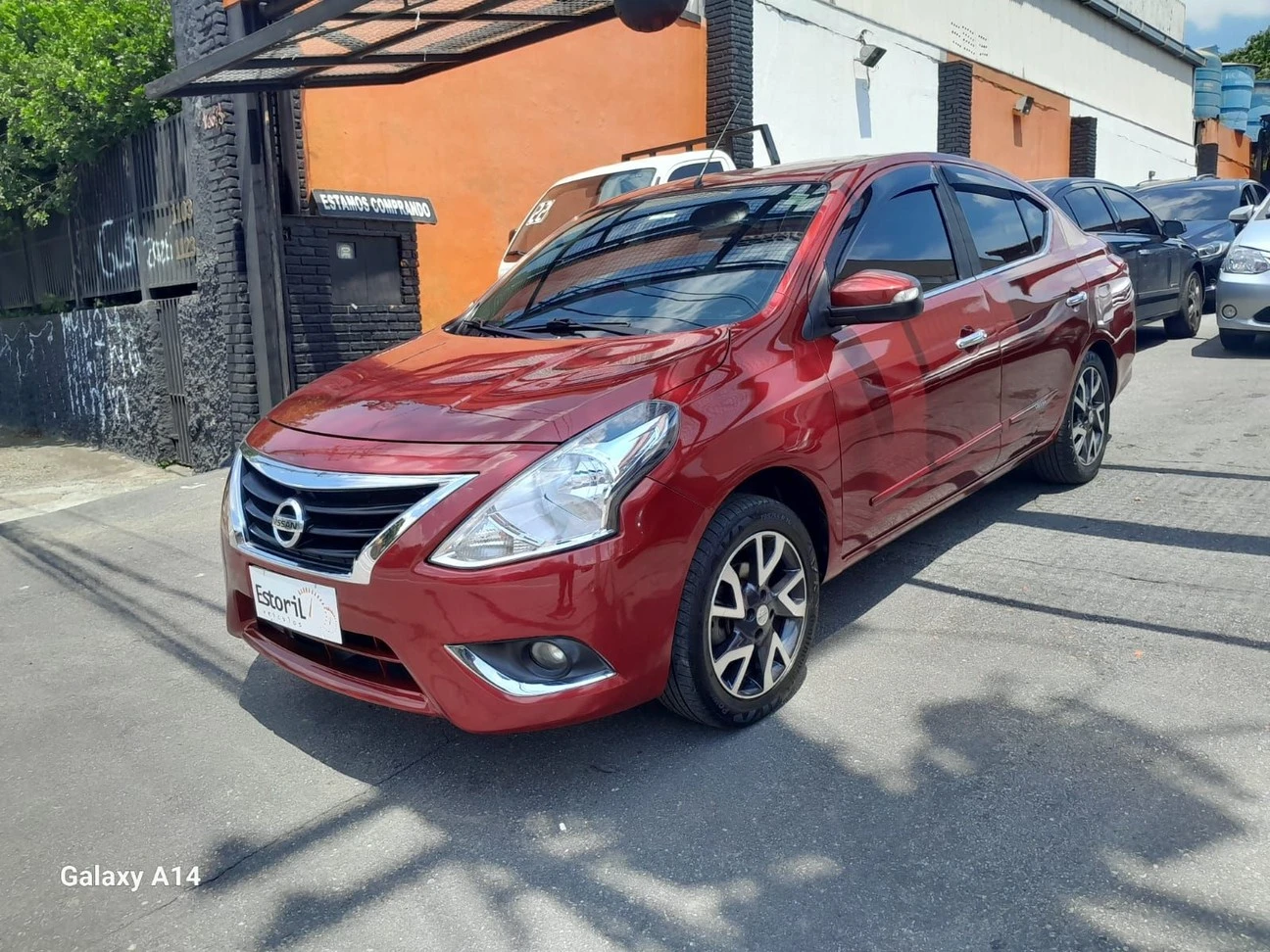 NISSAN VERSA