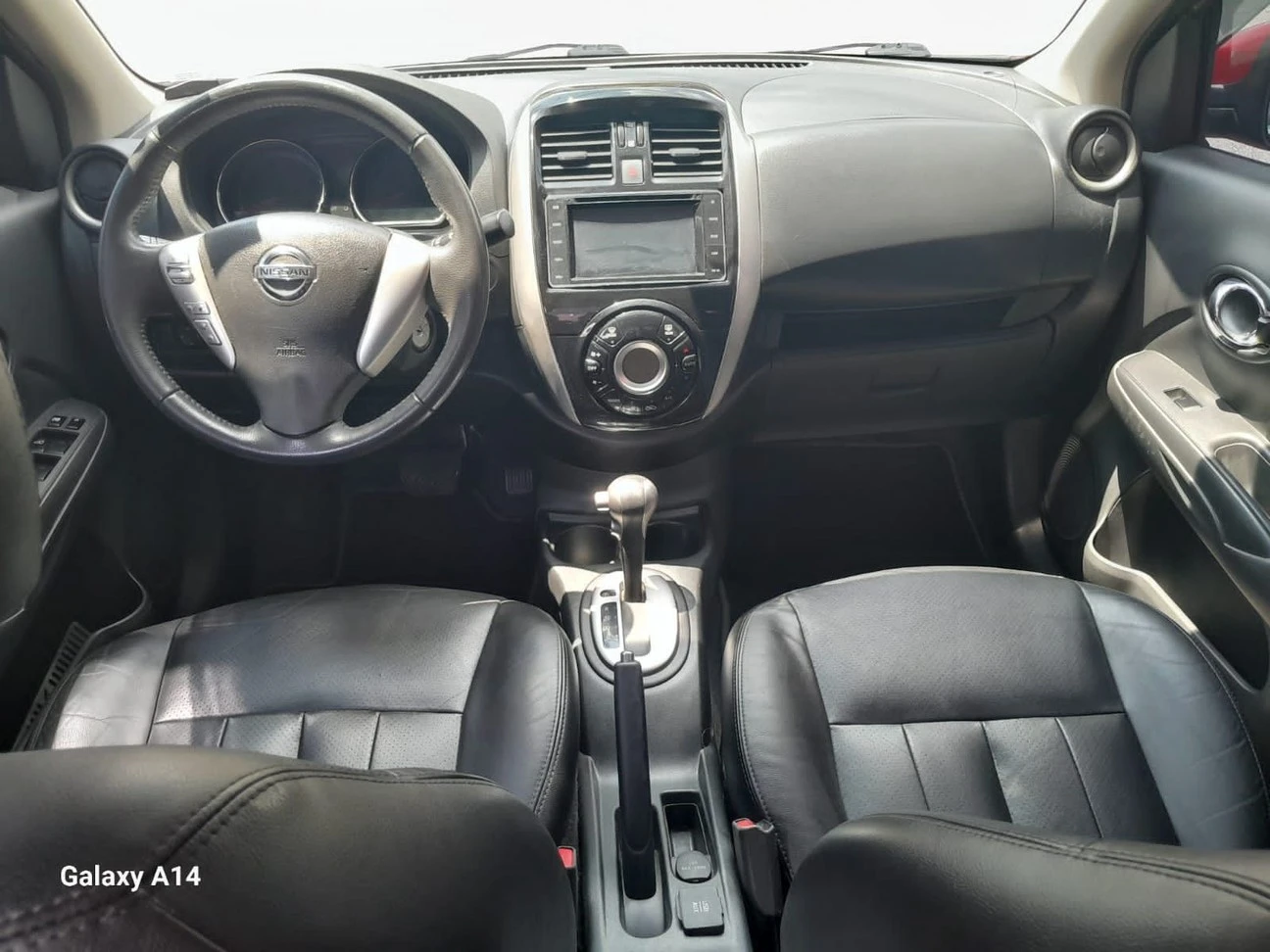 NISSAN VERSA