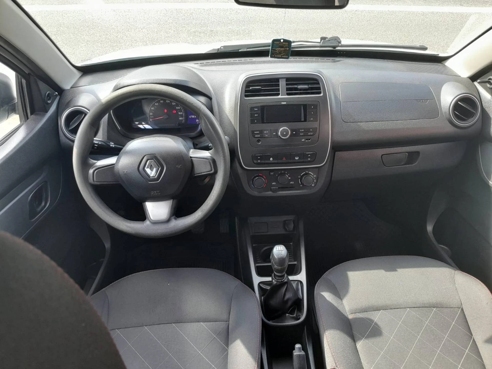 RENAULT KWID