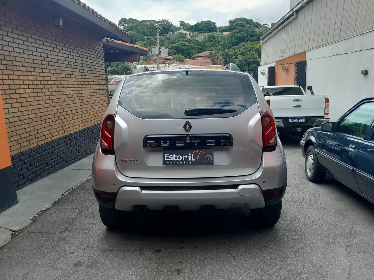RENAULT DUSTER