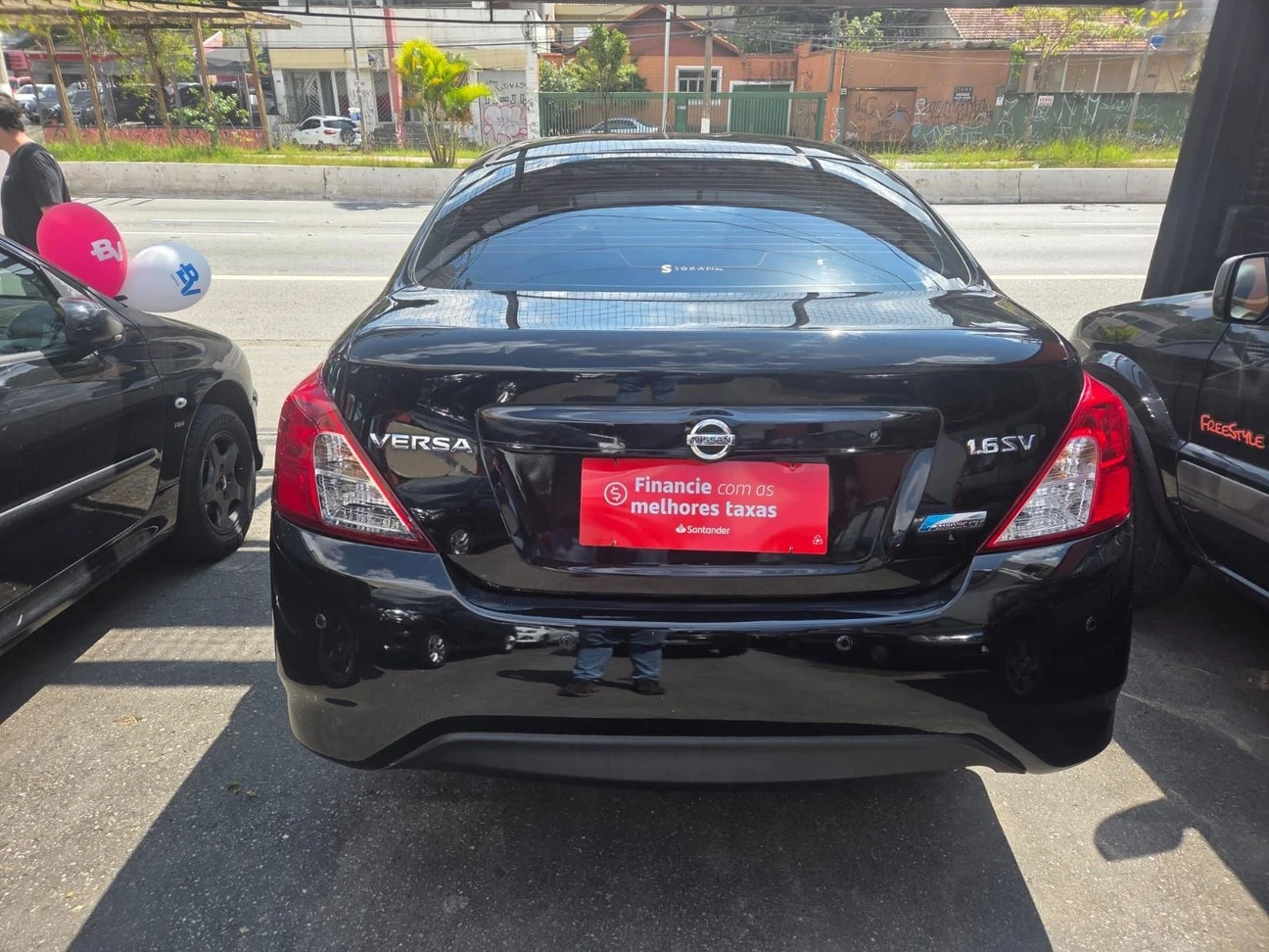 NISSAN VERSA