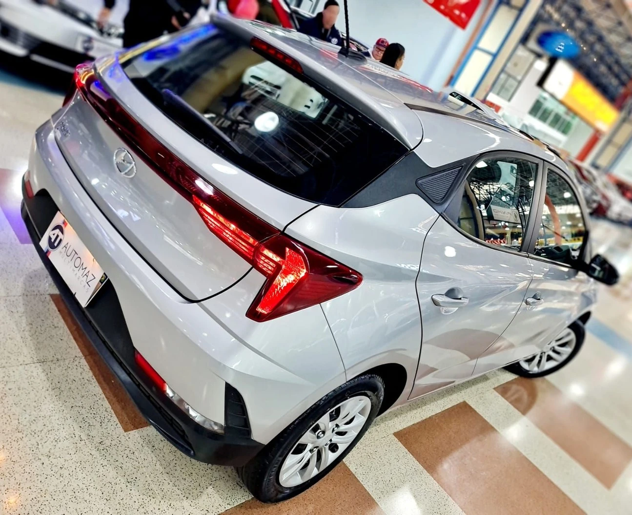 HYUNDAI HB20