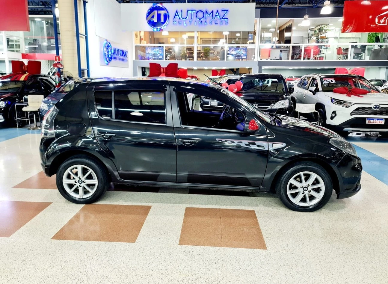 RENAULT SANDERO
