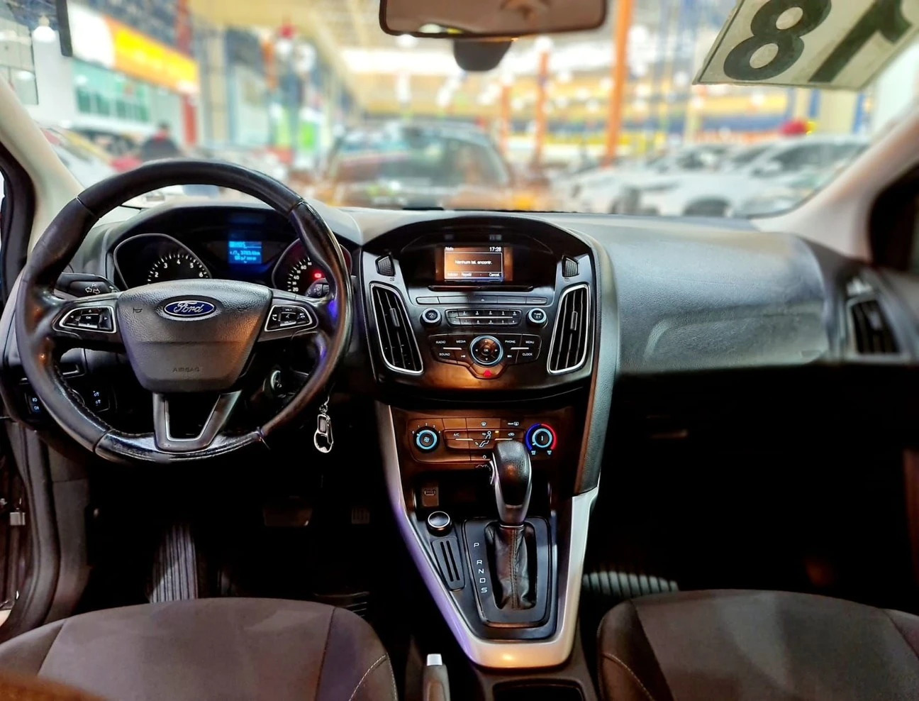 FORD FOCUS