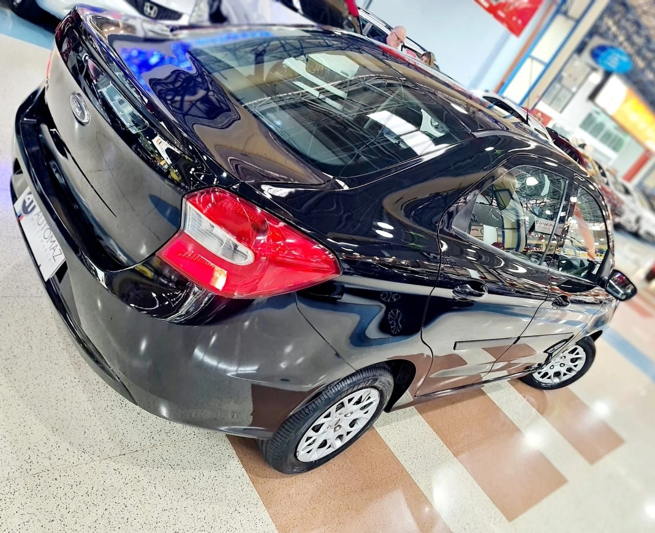 FORD KA +