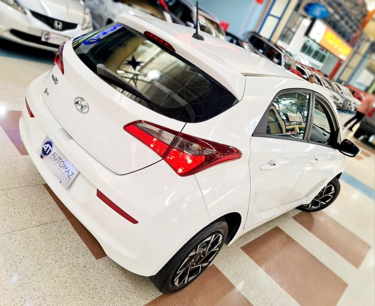 HYUNDAI HB20