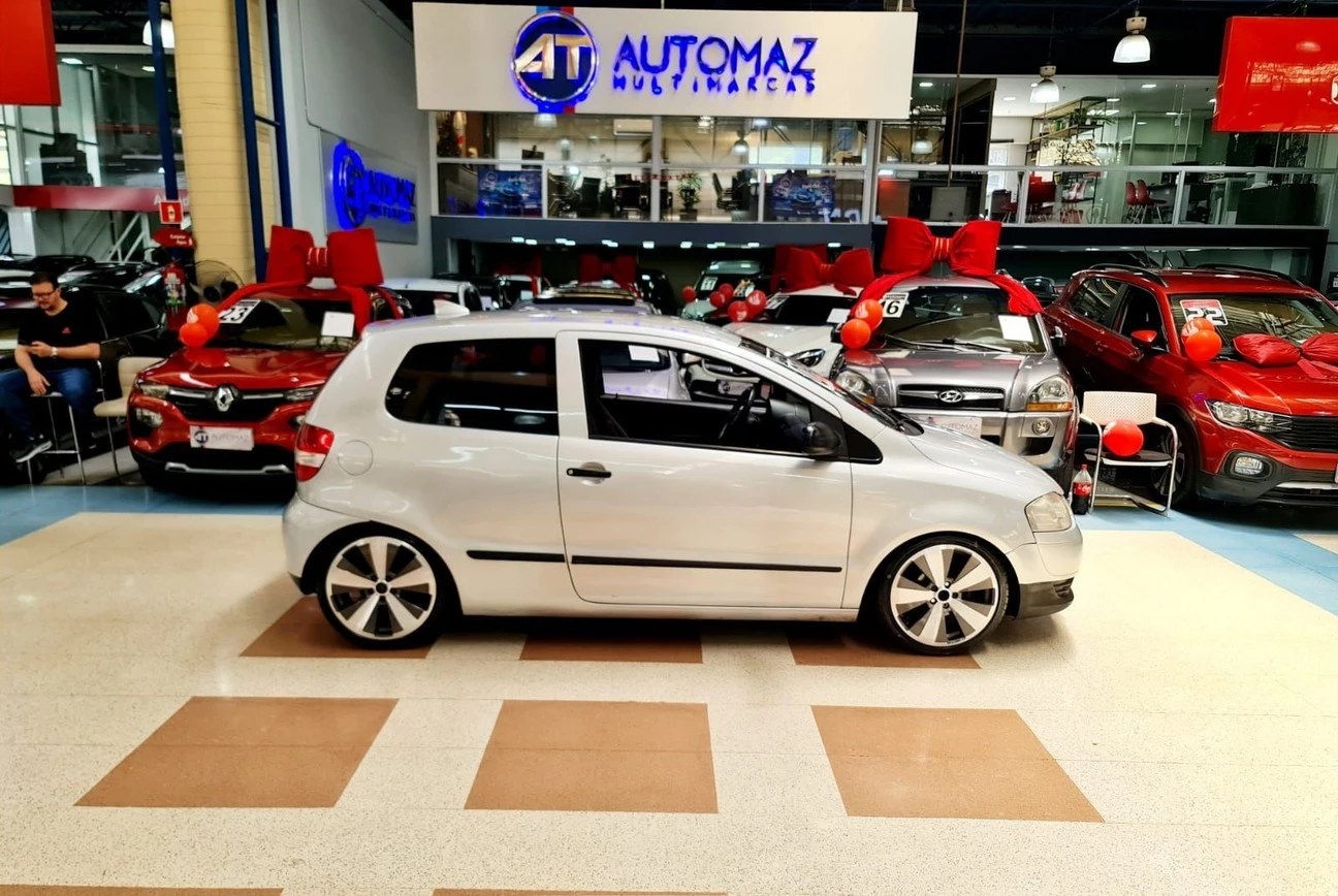 VOLKSWAGEN FOX