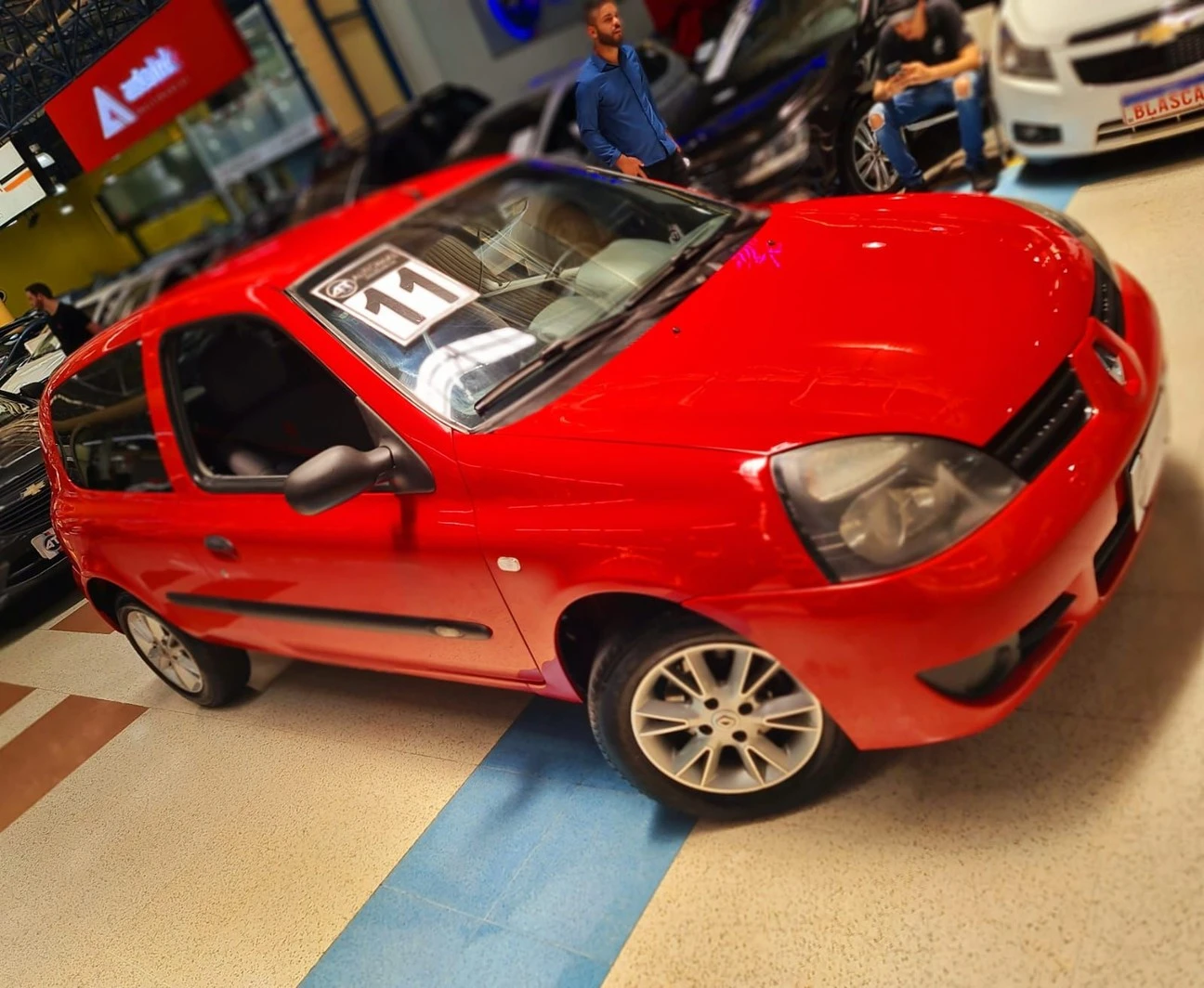 RENAULT CLIO