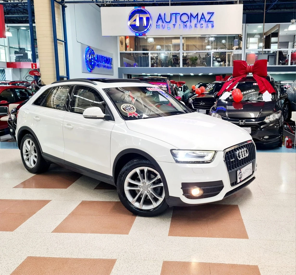 AUDI Q3