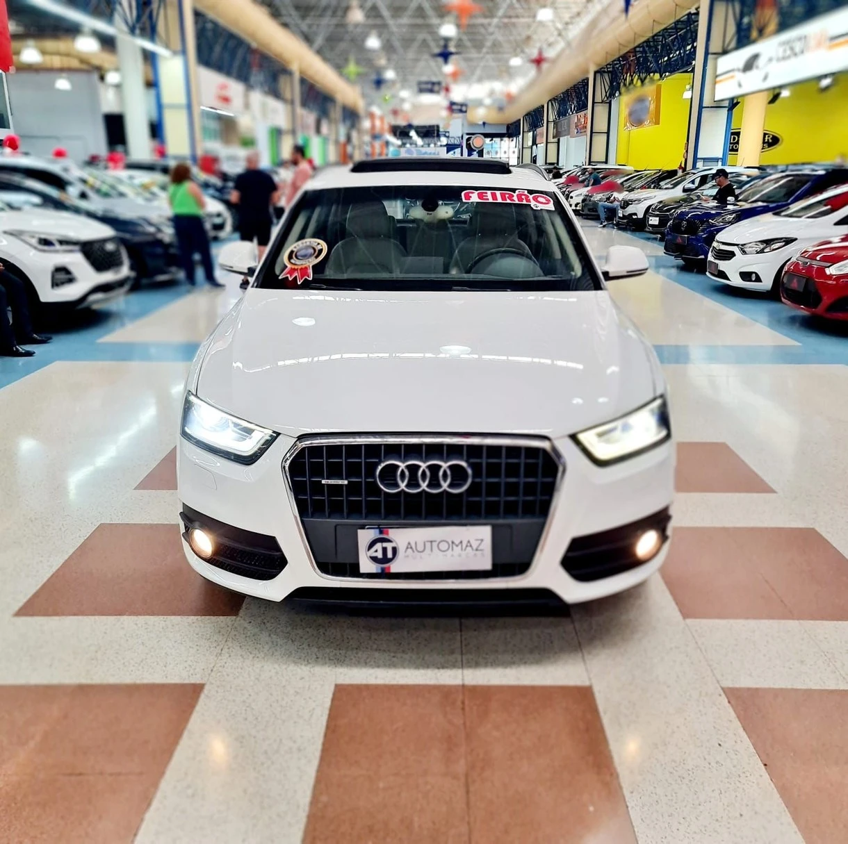 AUDI Q3