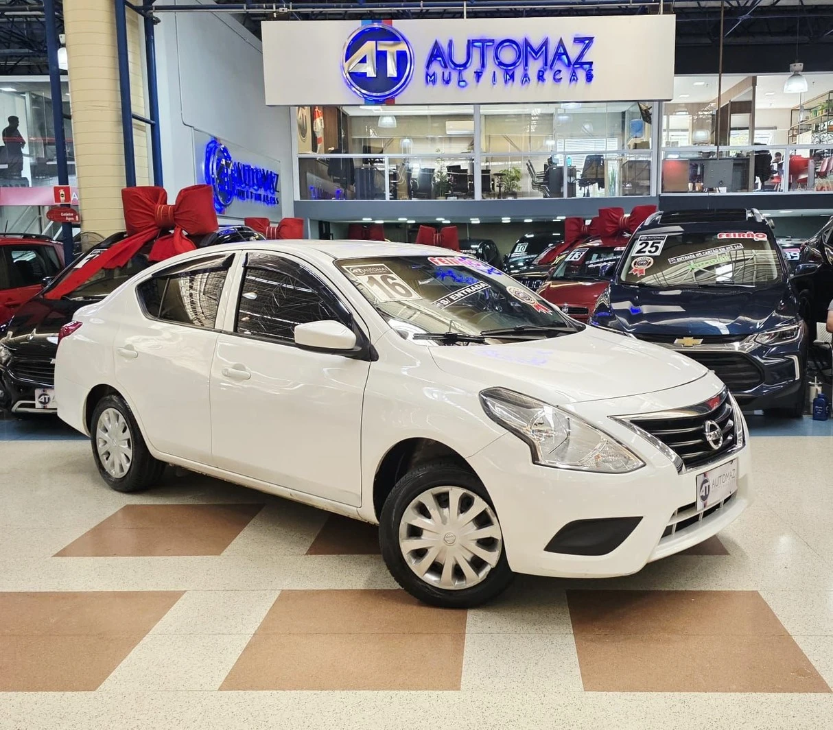NISSAN VERSA