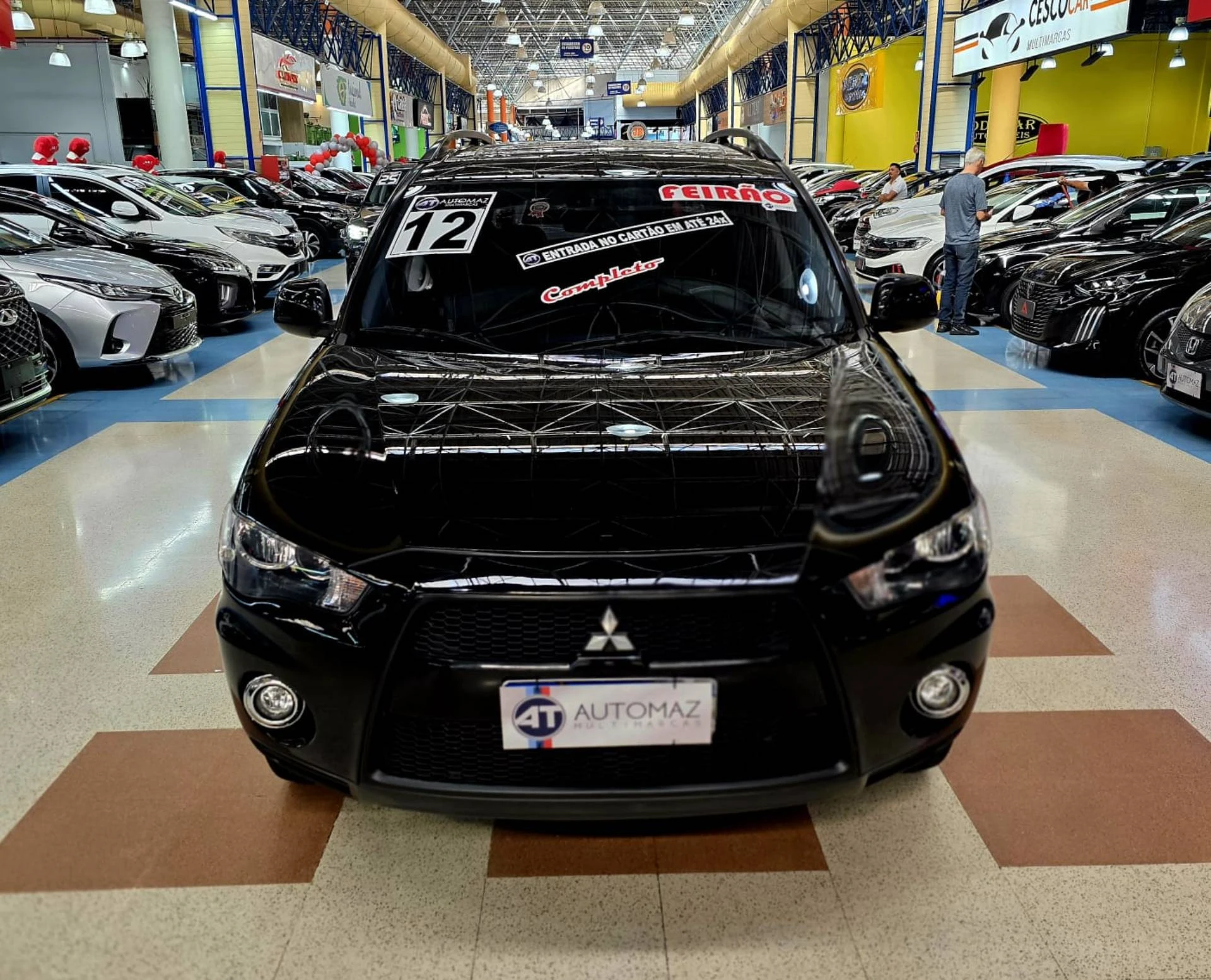 MITSUBISHI OUTLANDER