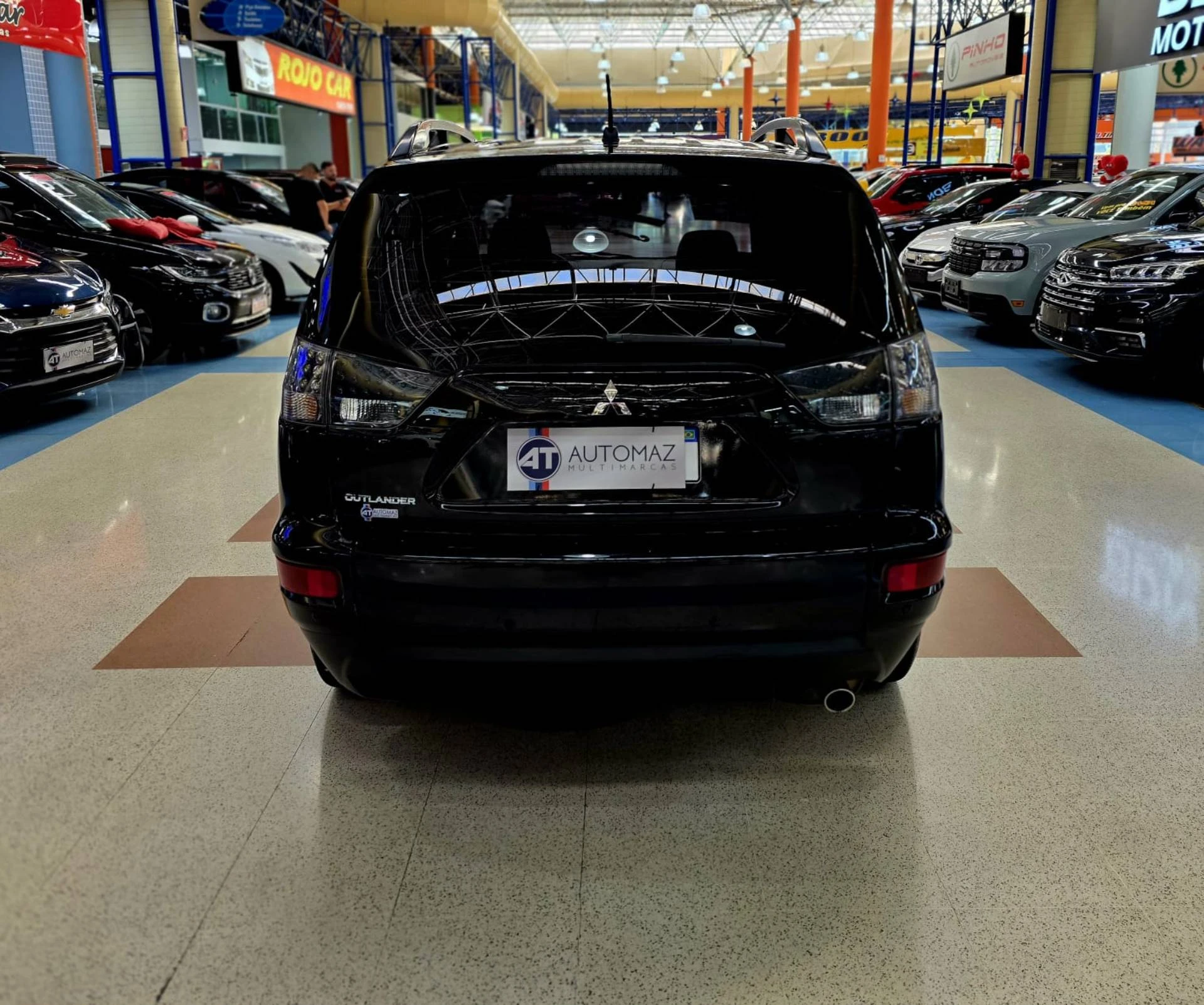 MITSUBISHI OUTLANDER