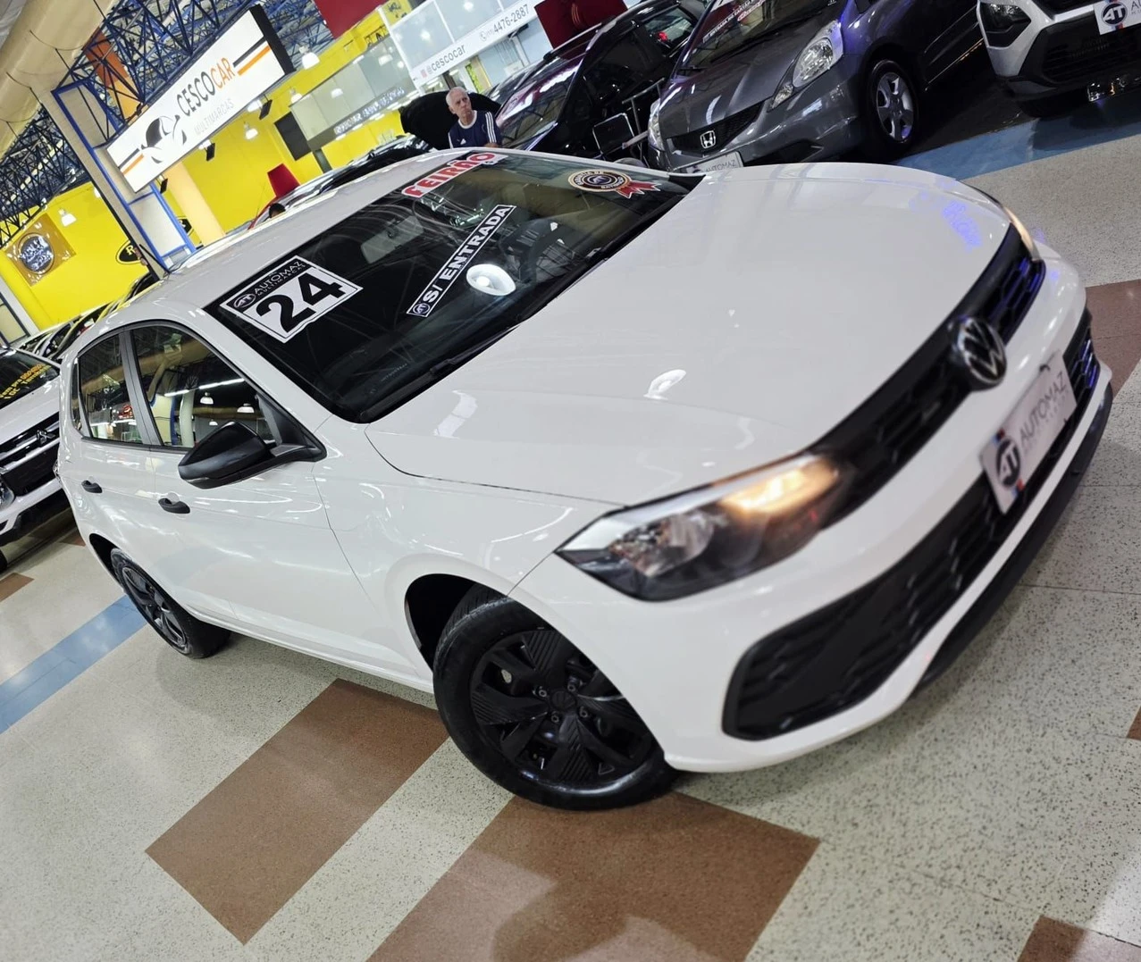 VOLKSWAGEN POLO