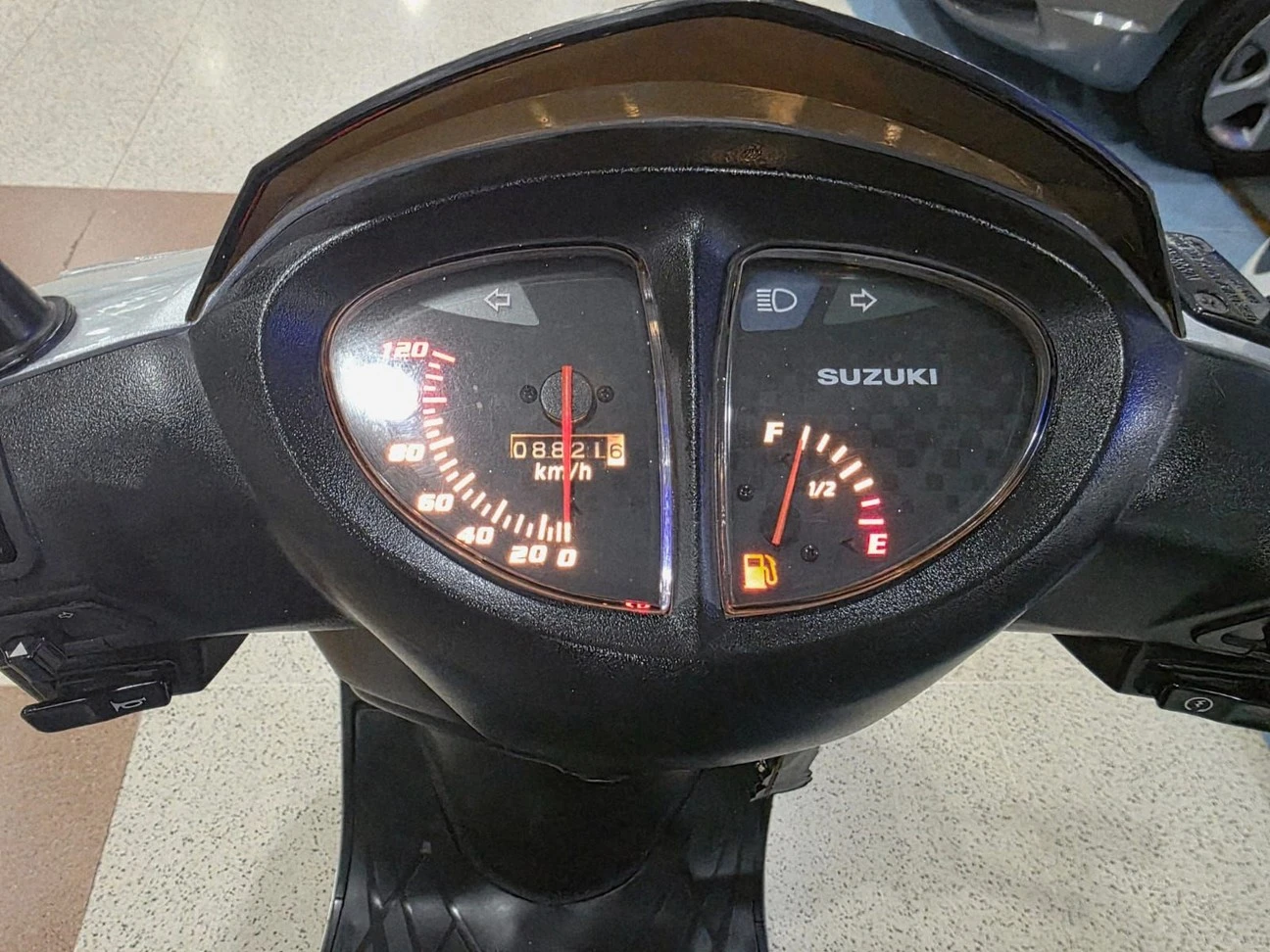 SUZUKI AN125 BURGMAN