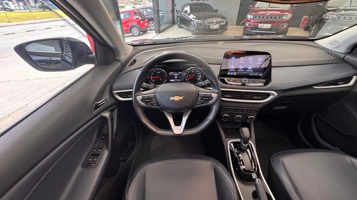 CHEVROLET TRACKER