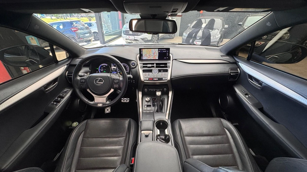 LEXUS NX 300h