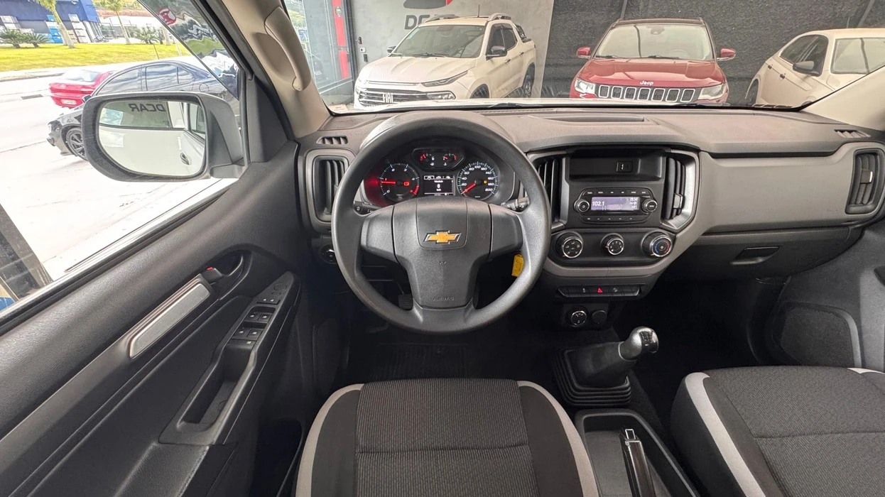 CHEVROLET S10