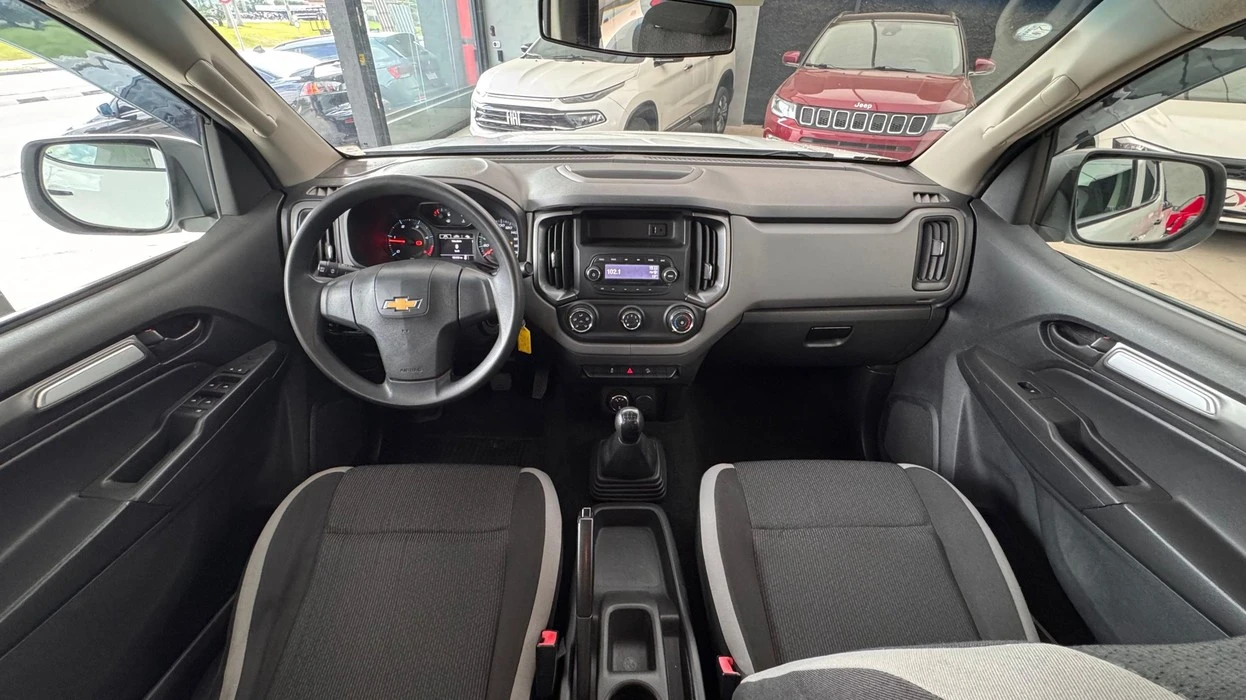 CHEVROLET S10