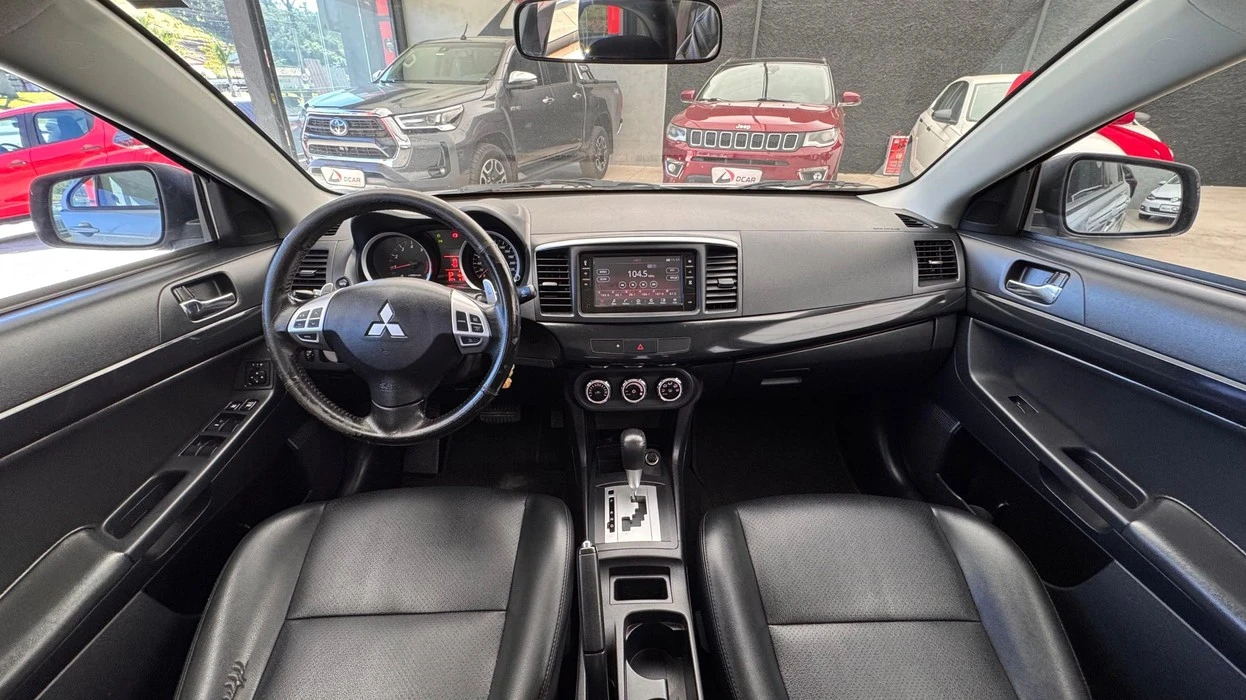 MITSUBISHI LANCER